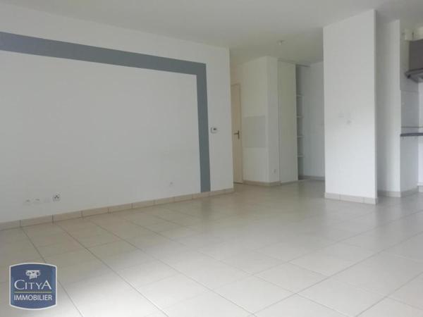 Appartement à louer 3 pièces 60.22m² Montrabé (31850)