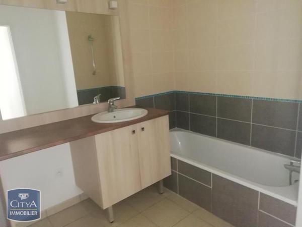 Appartement à louer 3 pièces 60.22m² Montrabé (31850)