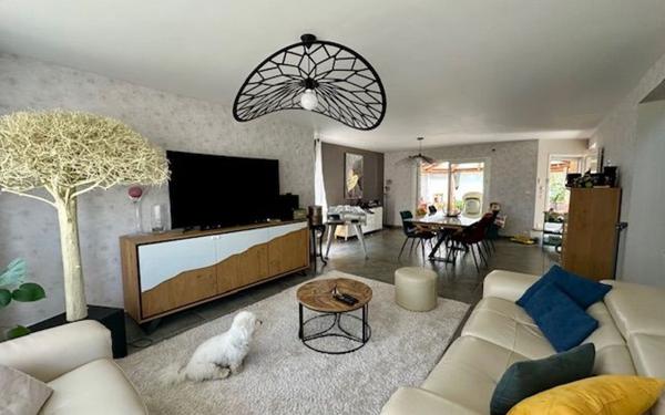 Maison à vendre    5 pièces • 164 m2 Donges