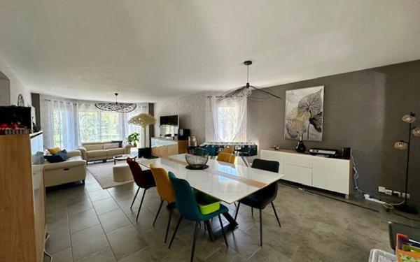 Maison à vendre    5 pièces • 164 m2 Donges