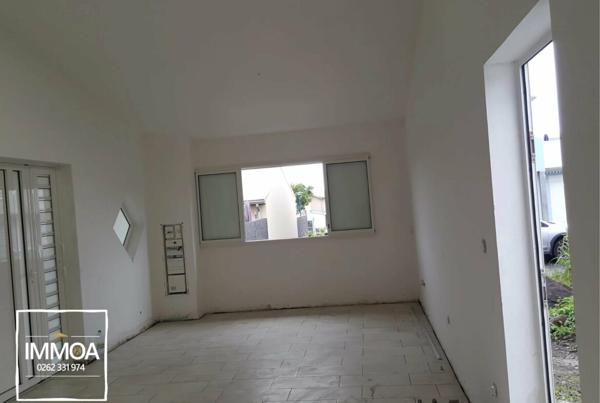 A VENDRE : Maison de Plain-Pied à saint-benoît (97470) – 175 000 €