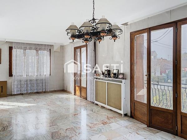 Quartier de Coeuilly - 160 m2 - 4 chambres - Sous-sol total