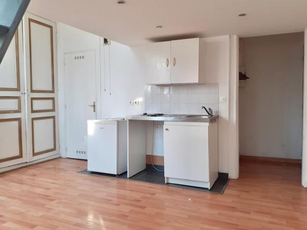 Appartement studio avec mezzanine