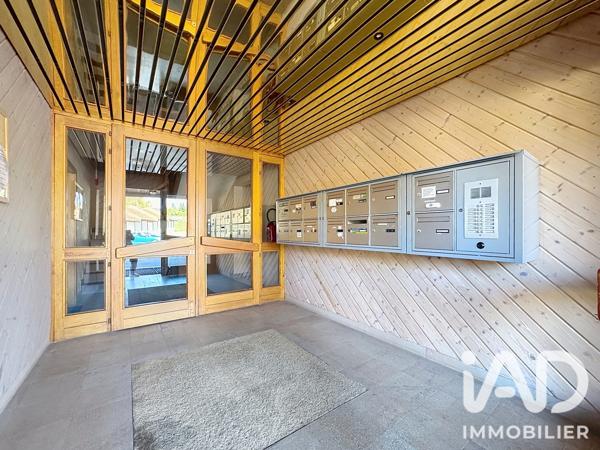 Location studio 29,7 m² Morbier