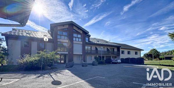 Location studio 29,7 m² Morbier