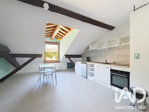 Location studio 29,7 m² Morbier