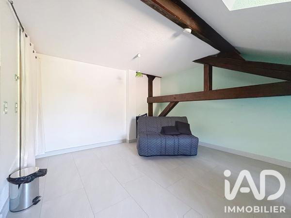 Location studio 29,7 m² Morbier