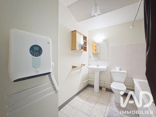 Location studio 29,7 m² Morbier