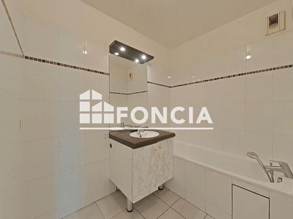 Location Appartement 3 pièces 73.34 m² - 194/202 AVENUE ARISTIDE BRIAND Les Pavillons Sous Bois 93320