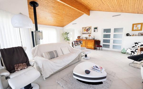 Maison à vendre    5 pièces •  Brax