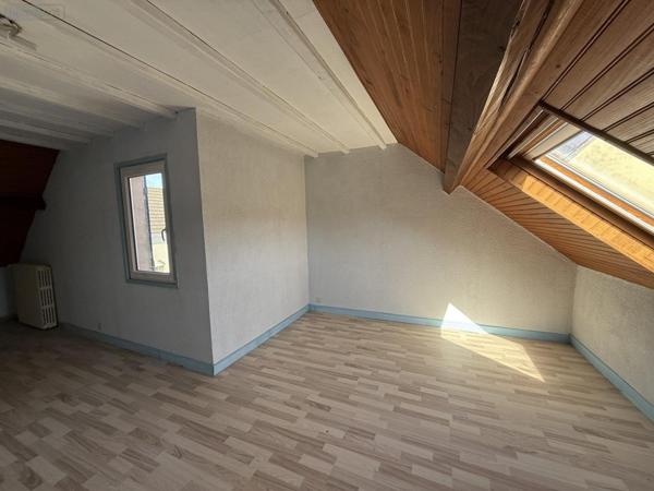 Maison individuelle à vendre à Hauterive dans l'Allier (03270), ref : 2025/929-03020