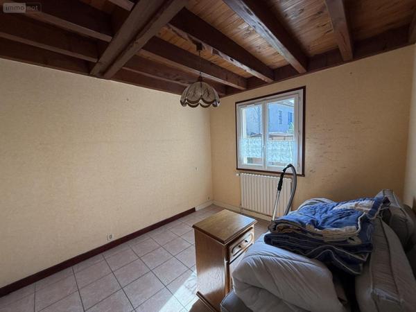 Maison individuelle à vendre à Hauterive dans l'Allier (03270), ref : 2025/929-03020