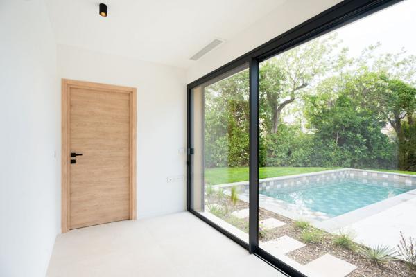 AIX-EN-PROVENCE - LA TORSE - MAISON - 310 M2 - JARDIN -1 292 M2 - PISCINE - GARAGE - 3 900 000€