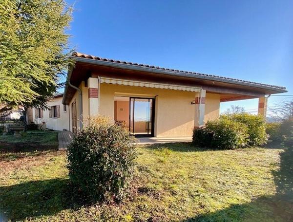 AUCH - Plain-pied 150m2, 4 ch, avec sous-sol et jardin clos