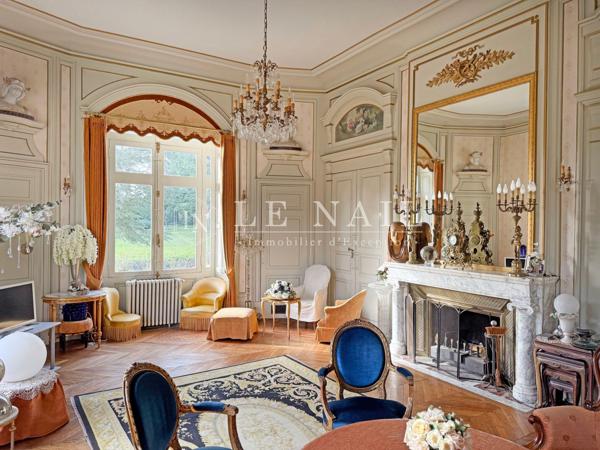 Joli château du XIXe siècle à vendre en Mayenne