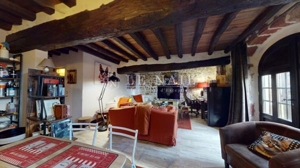 Belle Ferme-Château fortifiée des XVe et XVIIe siècles ISMH en Bourbonnais