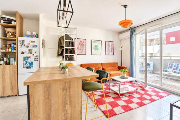 Appartement T2 - Balcon - Garage