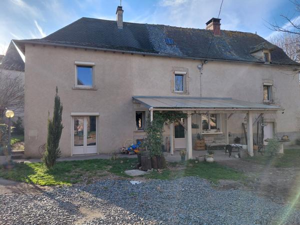 À vendre - Ferme, 8 pièces située à Maleville (12350)