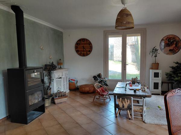 À vendre - Ferme, 8 pièces située à Maleville (12350)