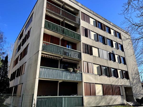 Appartement Fontaine 3 pièces 68 m2