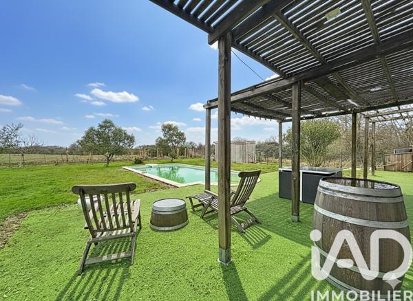 Maison à vendre 5 pièces 208 m² Eugénie-les-Bains