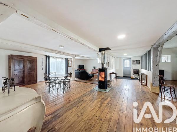Maison à vendre 5 pièces 208 m² Eugénie-les-Bains