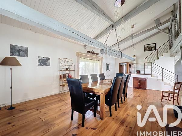 Maison à vendre 5 pièces 208 m² Eugénie-les-Bains