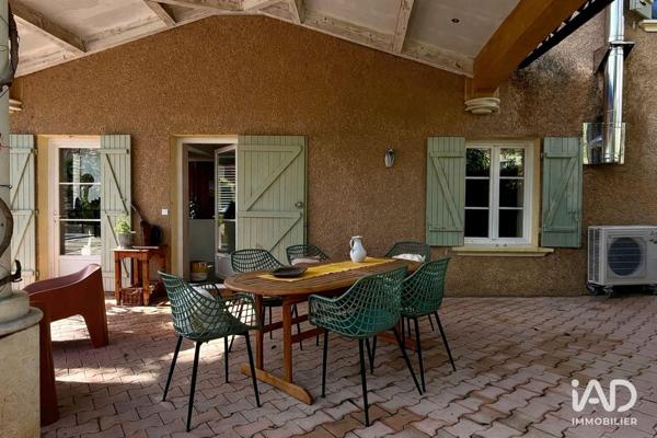 Maison à vendre 4 pièces 111 m² Cuers