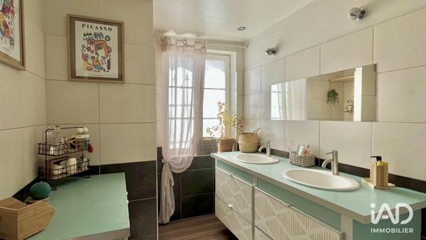 Maison à vendre 4 pièces 111 m² Cuers