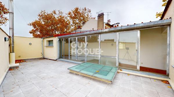 Lumière & verdure aux portes de Paris, Maison style Loft avec jardin au calme