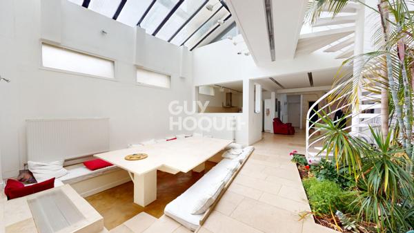 Lumière & verdure aux portes de Paris, Maison style Loft avec jardin au calme