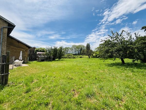 ensemble immobilier composé de deux maisons