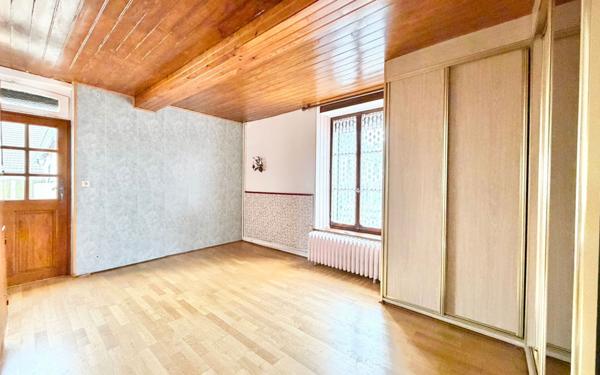 Maison à vendre    2 pièces • 61,36 m2 Saint-Aubin-des-Bois