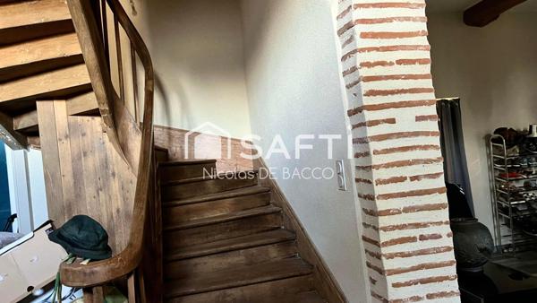 Demeure a potentiel immense.