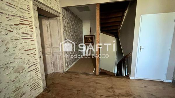 Demeure a potentiel immense.