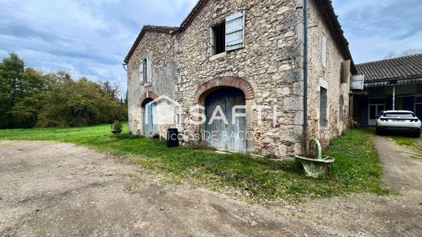 Demeure a potentiel immense.