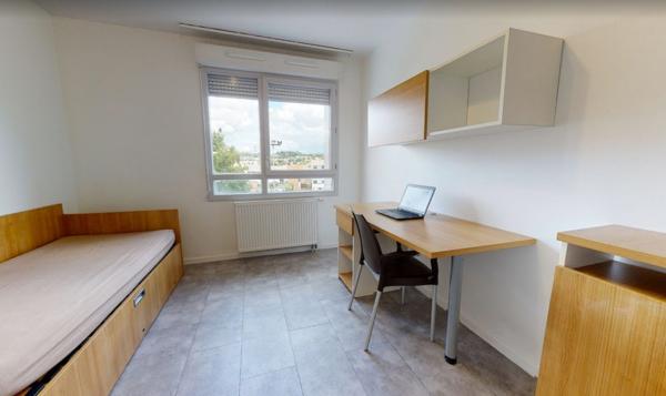 INVESTISSEMENT LOCATIF – Cachan – Résidence Étudiante Studéa Cachan – 5,32 % de rentabilité