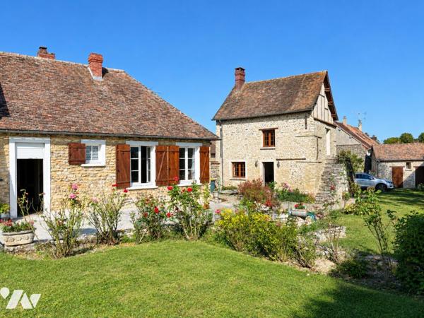 Propriété de 6 pièces de 156 m2 avec dépendances