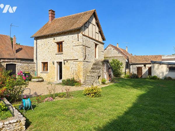Propriété de 6 pièces de 156 m2 avec dépendances
