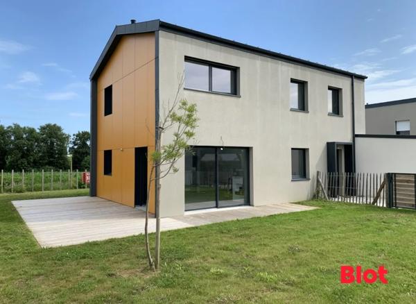 Maison 6 pièce(s)
