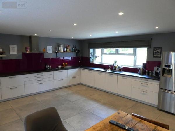 Maison à vendre à Plouray dans le Morbihan (56770), ref : 56075-2235