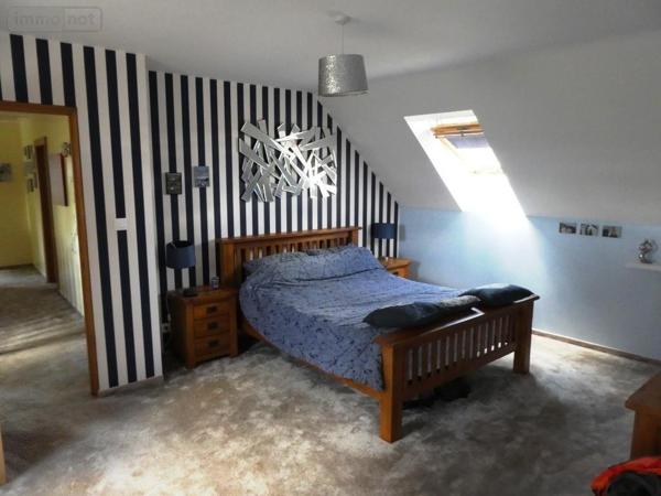 Maison à vendre à Plouray dans le Morbihan (56770), ref : 56075-2235