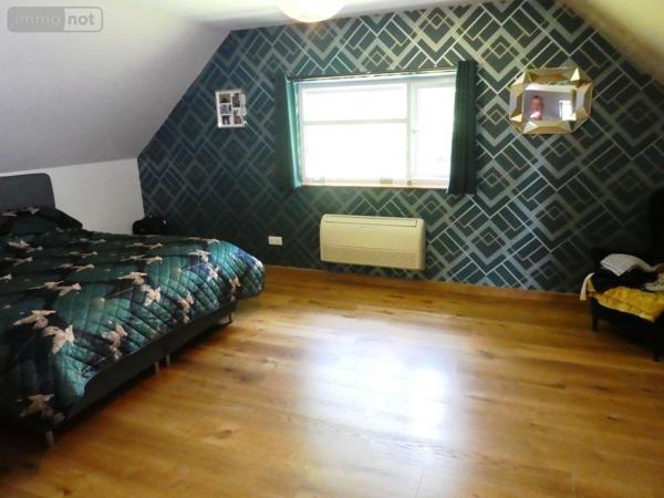 Maison à vendre à Plouray dans le Morbihan (56770), ref : 56075-2235