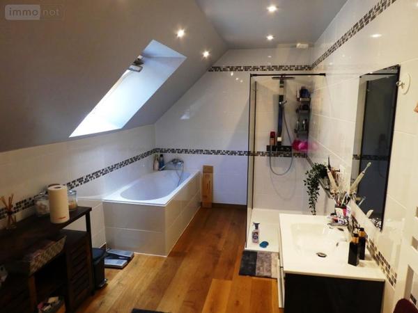 Maison à vendre à Plouray dans le Morbihan (56770), ref : 56075-2235