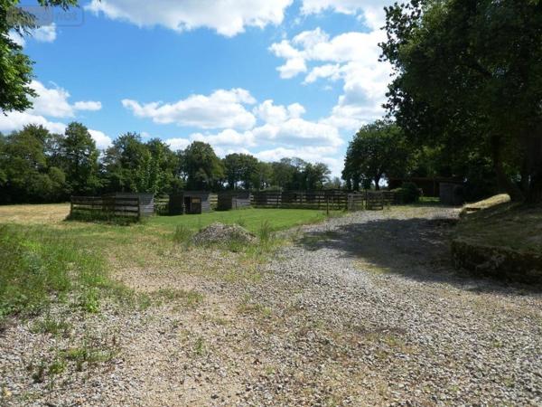 Maison à vendre à Plouray dans le Morbihan (56770), ref : 56075-2235