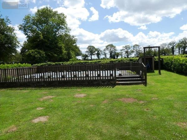 Maison à vendre à Plouray dans le Morbihan (56770), ref : 56075-2235