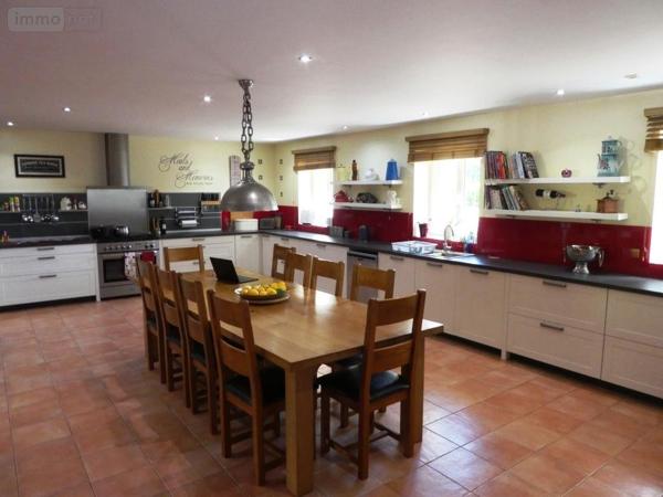 Maison à vendre à Plouray dans le Morbihan (56770), ref : 56075-2235