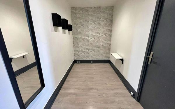 Appartement à vendre    2 pièces • 22,98 m2 Les Pavillons-sous-Bois