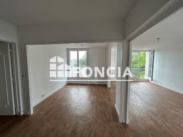 Location Appartement 5 pièces 99.32 m² - 6 BIS AVENUE DE LONS Billere 64140