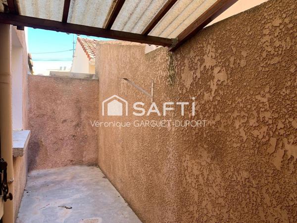 Immeuble 2 appartements libres, extérieur, proche centre